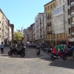 Descubre el encanto histórico de Vitoria: turismo en el Casco Antiguo